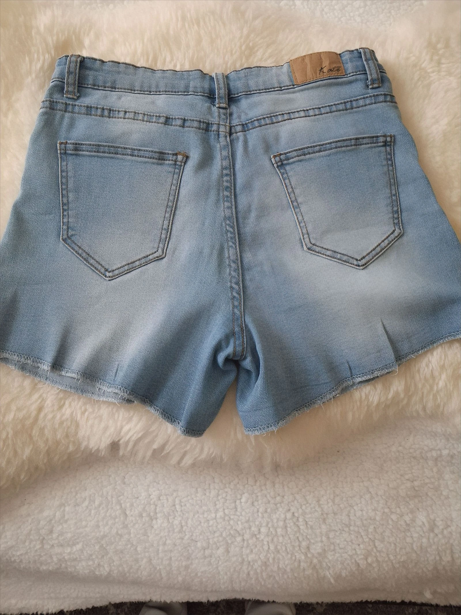 Mooie jeansshort maat 40 – photo 2